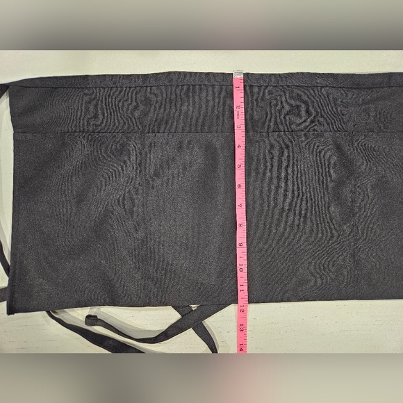 Restaurant Black Kitchen Apron With Pockets. Adjustable Tie in Back. Set Of 3 - Picture 3 of 5